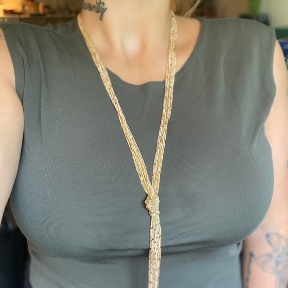 HUGE LOT FOREVER 21 JEWELRY - Picture 14 of 15